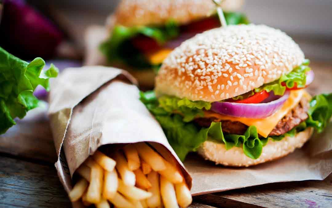 This Is How Fast Food Restaurants Are Tricking You [2024]