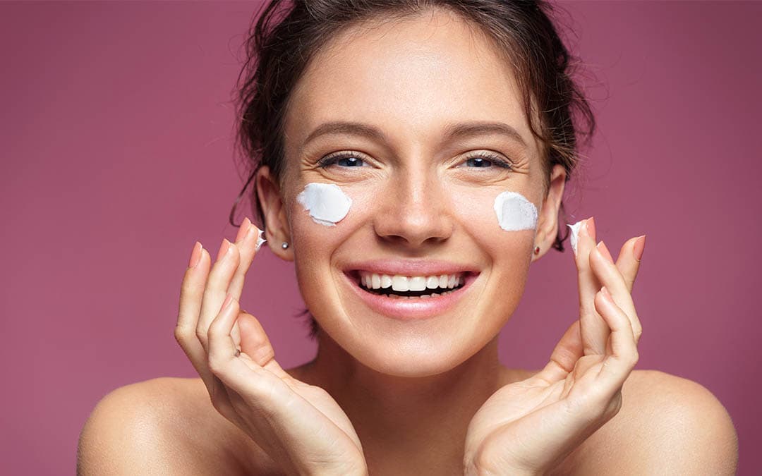 Top 5 Effective Home Remedies For Healthy Skin