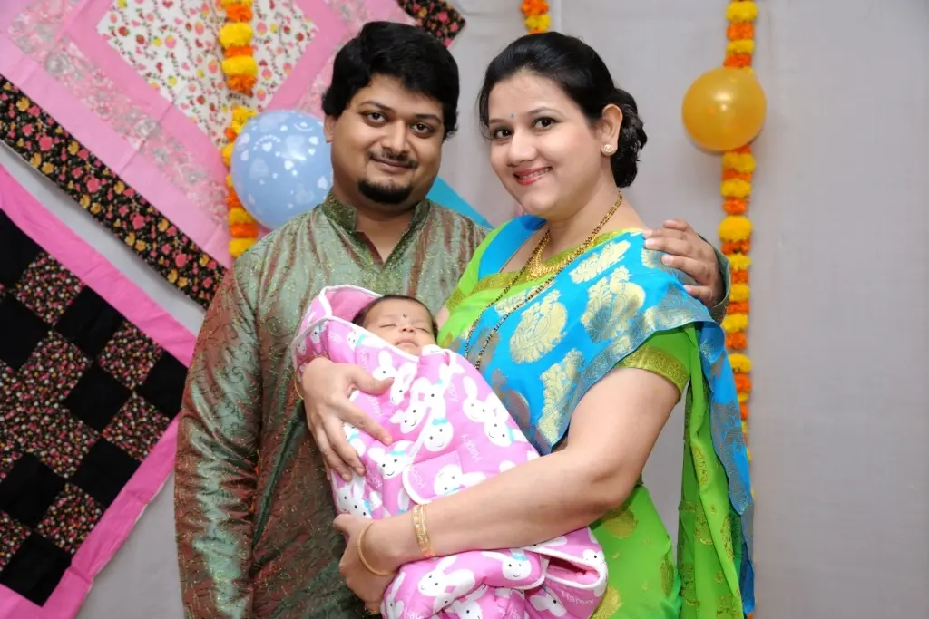 Multitasking Mom's Guide to Skincare: Quick & Effective Tips