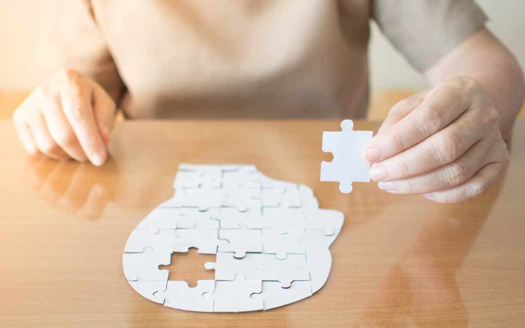 Be Aware Of These 6 Early Signs Of Alzheimer's Disease