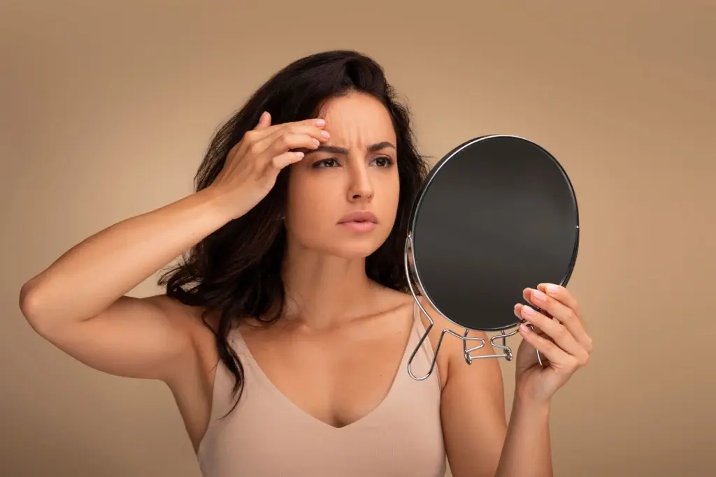 Signs of Ageing: How to Spot Them & What You Can Do